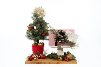 Holiday - Lindy's Pioneer Cookie (Large Pink Box, Twenty-Four)
